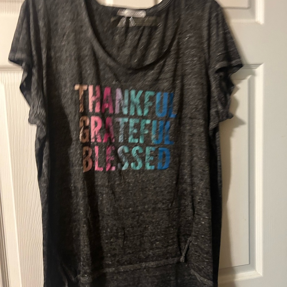 Maurice’s Gray Graphic TShirt